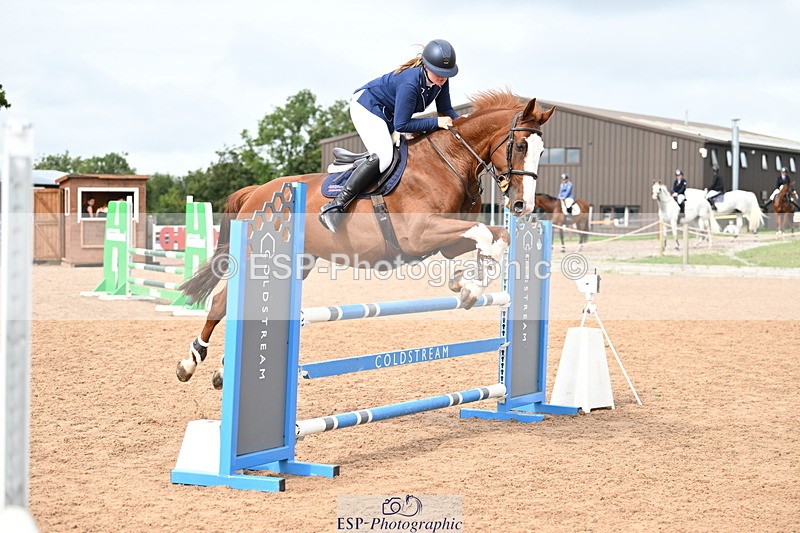 240908A-134416-04083 - Cls 15 U21 Intro 90cm-1.00m  Team Comp