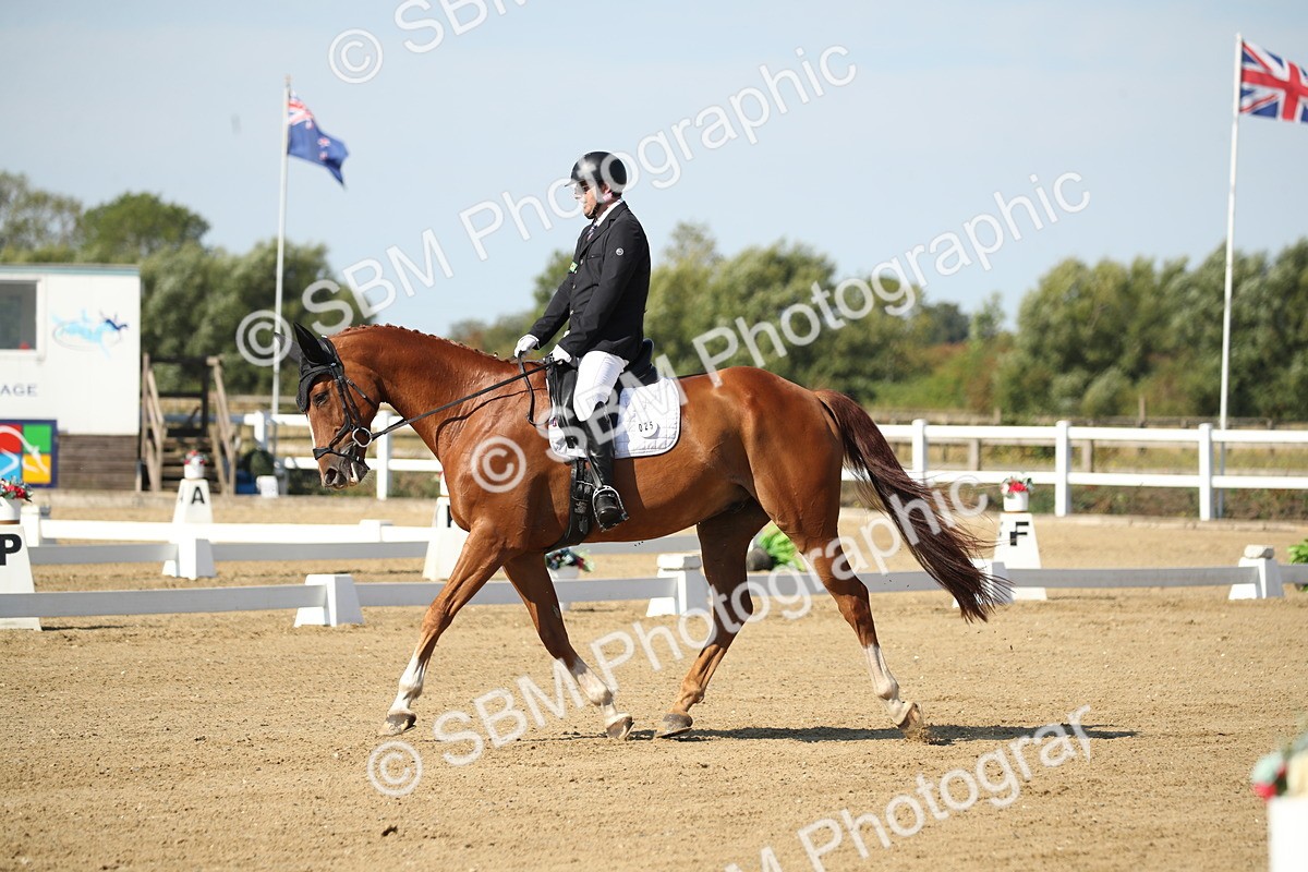 SBM_004097 - Class 11 - Novice 5 - 10.24-11.20