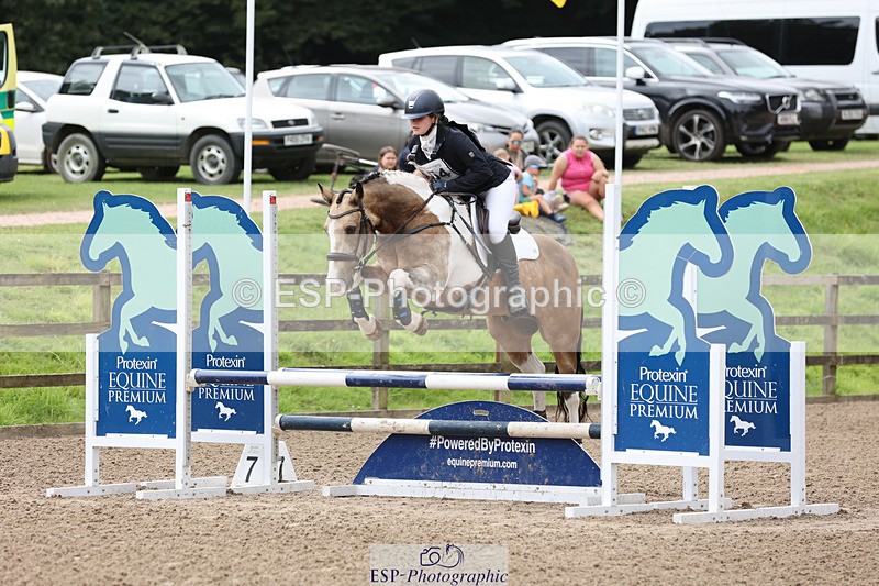 240804-132952-14274 - 554-Imogen_Brookes-CASTLEVIEW_AGAIN