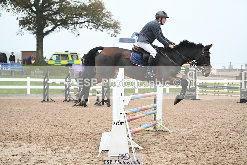 241103A-113133-07817 - SUN Cls 21 Snr Newcomers and 1.10m Open