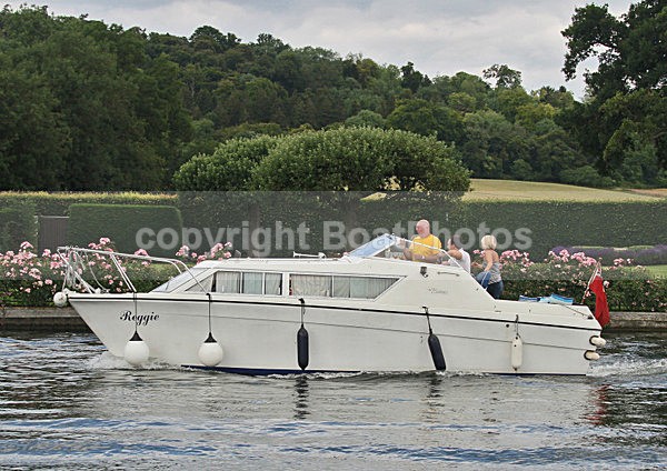 110702 REGGIE IMG_7911 - HENLEY ROYAL REGATTA JULY 2011