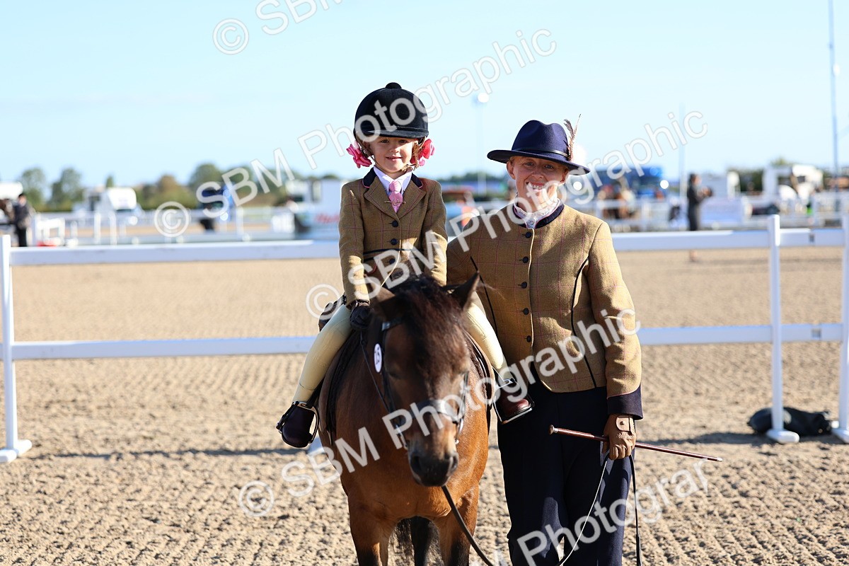 SBM_07841 - Class 301 - Ridden M&M - Small Breeds