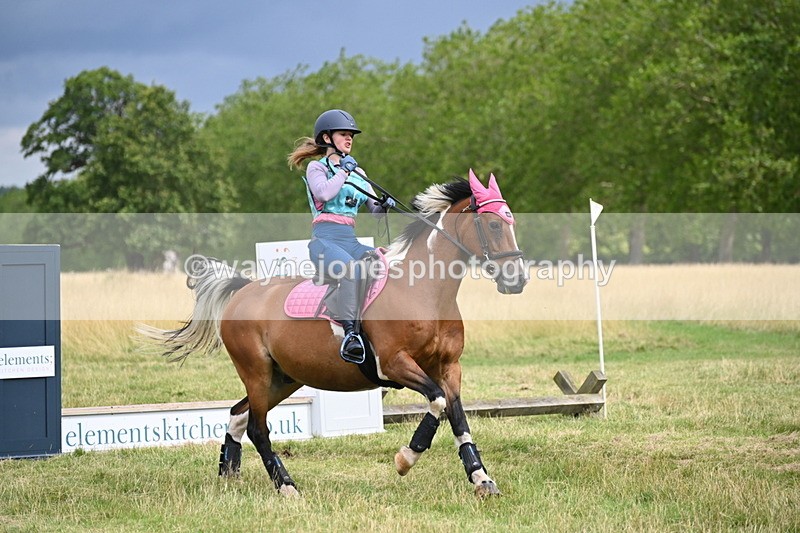 WJ6_2798 - Time at Jump 11:06 to 11:40