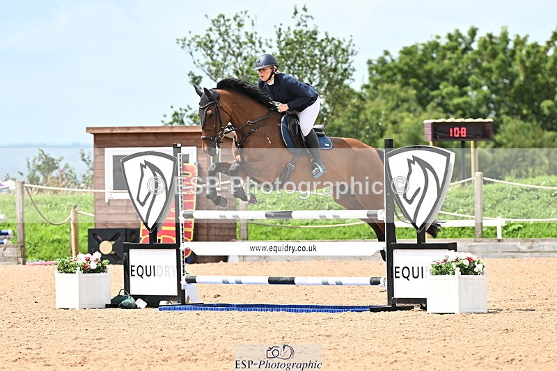 240726A-124317-00682 - Cls 2 Snr Newcomers