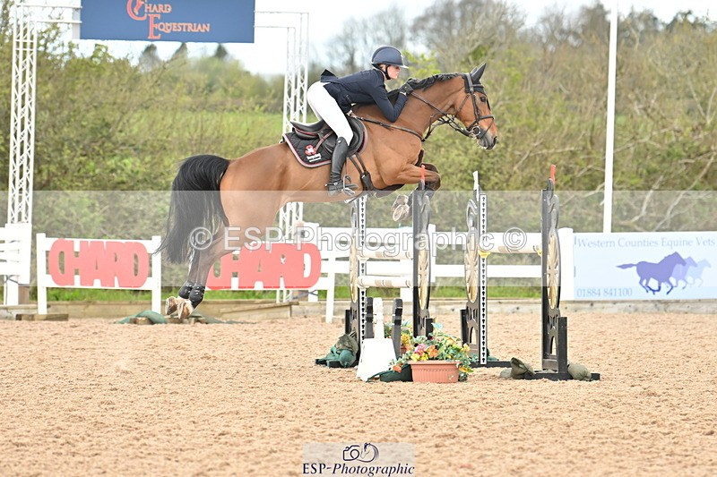 240419A-135740-08368 - Cls 18, 1 Star Silver Tour 1.20m