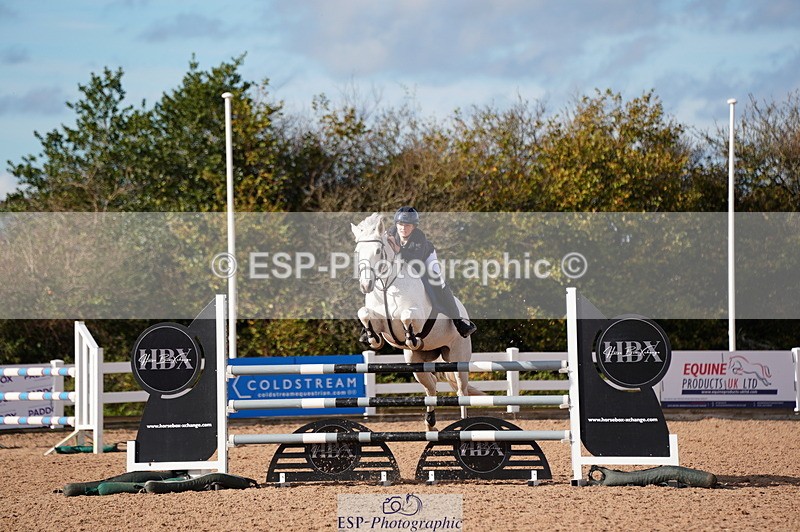 241027A-124340-02732 - SUN Cls 7 Pony Foxhunter and 1.10m Open