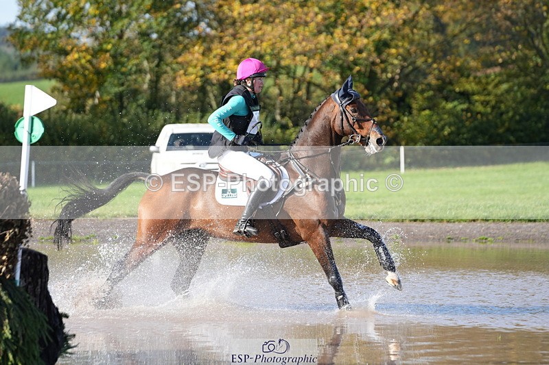 251024A-112257-07226 - A-015-Jess.Rimmer