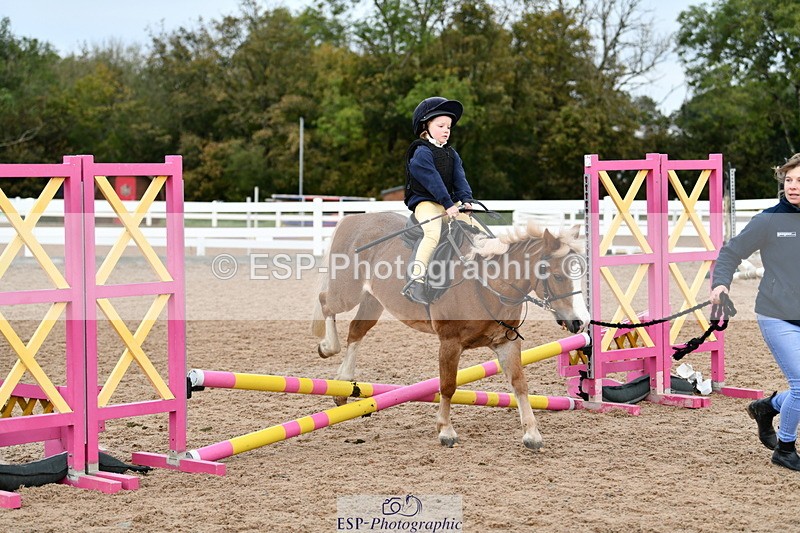 241013B-091039-00124 - Cls 1 Clear Round
