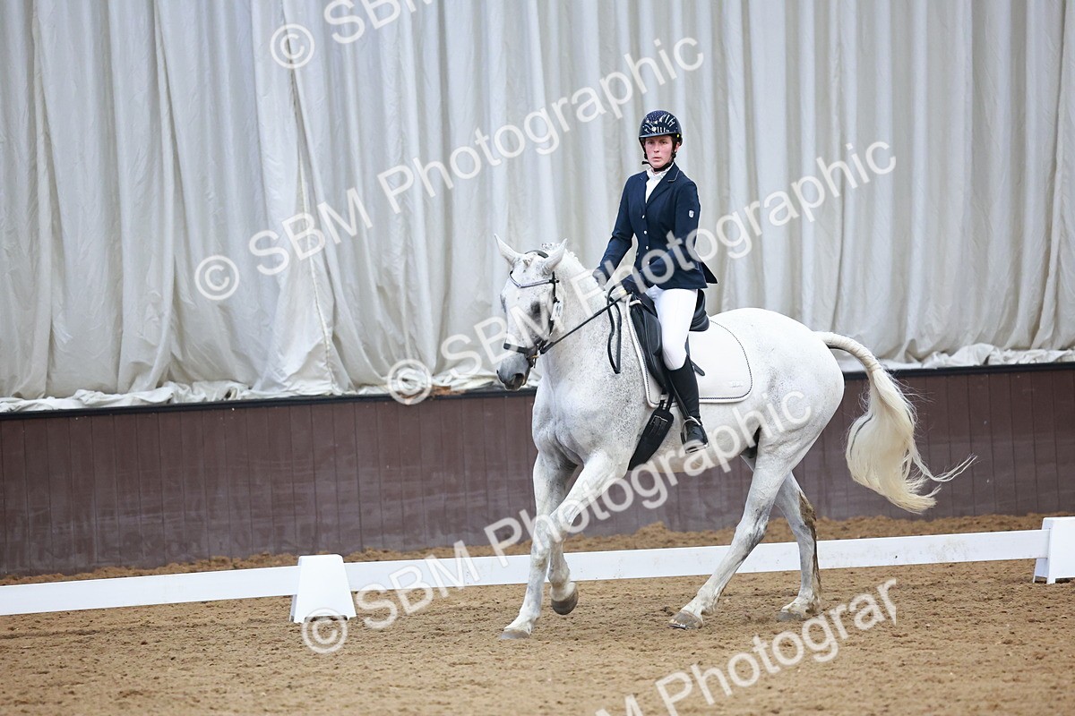 0B8A9157 - Class 6 - Novice 3