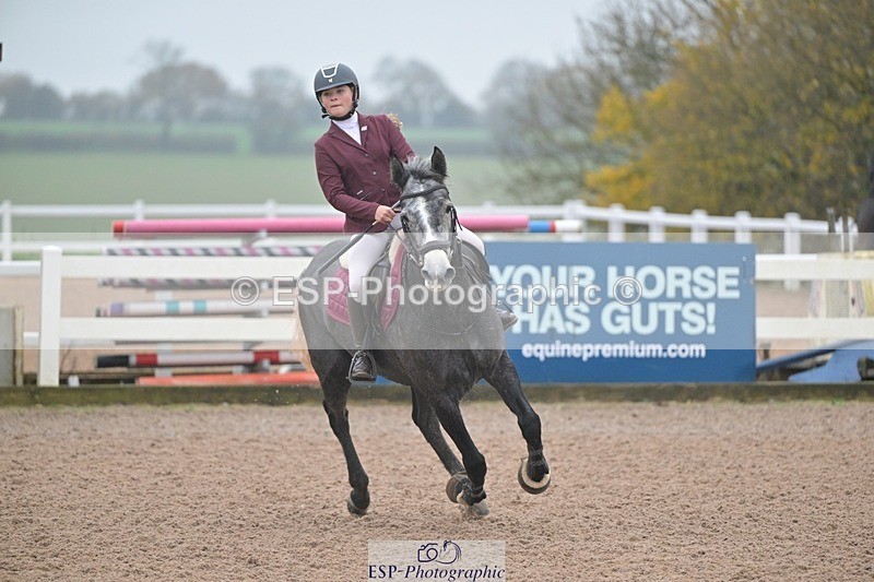 251116-105002-01187 - Cls 4 Pony British Novice and 80cm Open