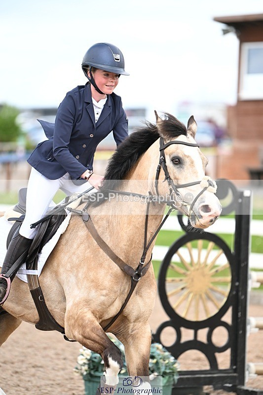 250504-132620-03449 - Cls 21+22 Club and Schools 1m