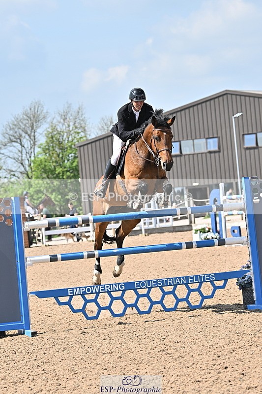 240509A-150605-02650 - Cls 11 National 1.40m Open