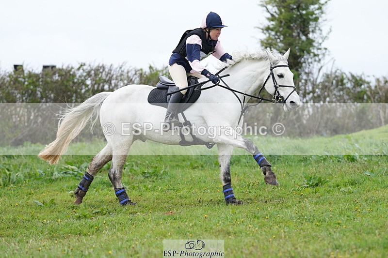 250419-124259-09984 - 419-Susanna.Morris-BREEOGUE.BREEZE