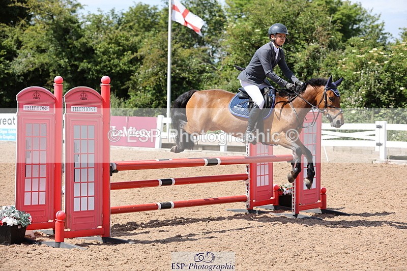 240629A-111959-04494 - Cls 17 Discovery and 90cm Open