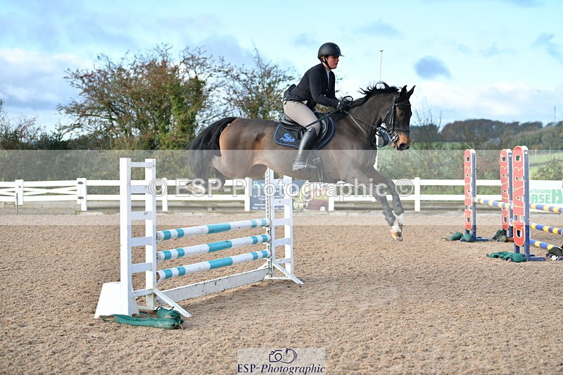 231110A-110251-00190 - Cls 2 British Novice & 90cm Open