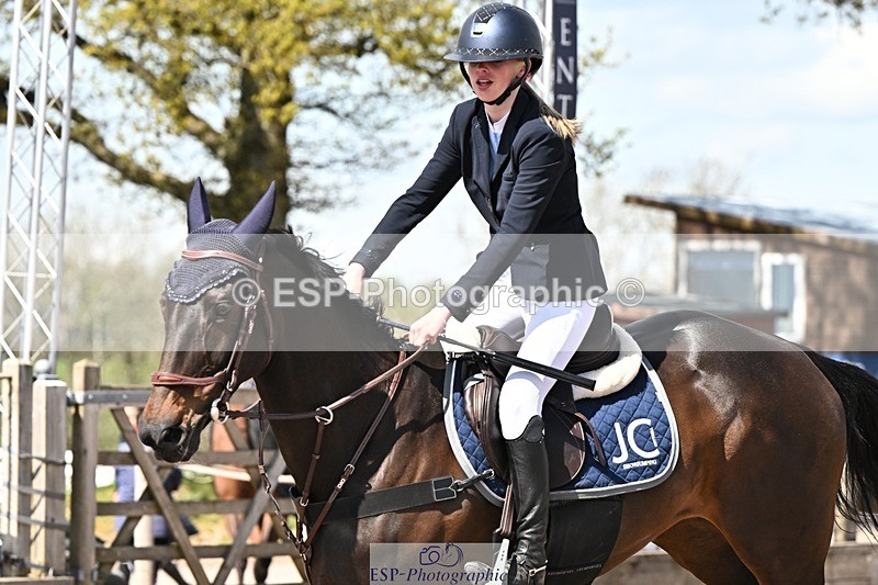 250416-132214-01044 - Cls 4 Newcomers and 1.10m