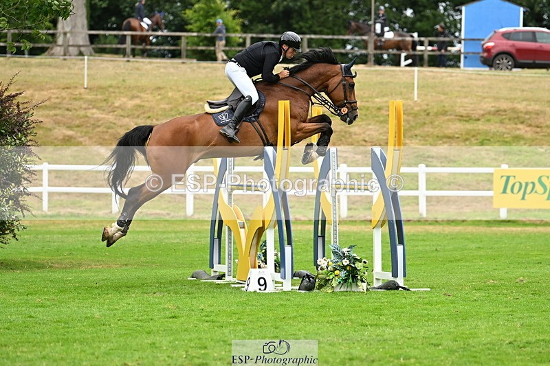 250705A-115940-14538 - Cls 30 Snr Foxhunter 2nd Round