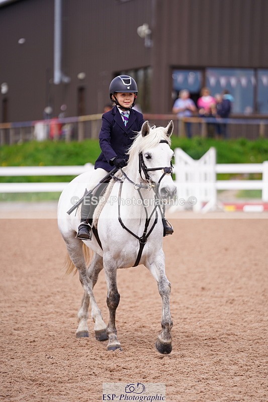 240506A-143108-09527 - Cls 17 Club 60cm