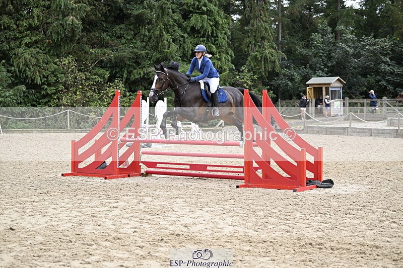 250830A-112200-05837 - Cls 21 British Novice and 90cm Open