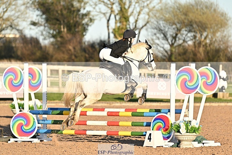 250401-184015-00745 - 80cm Classes