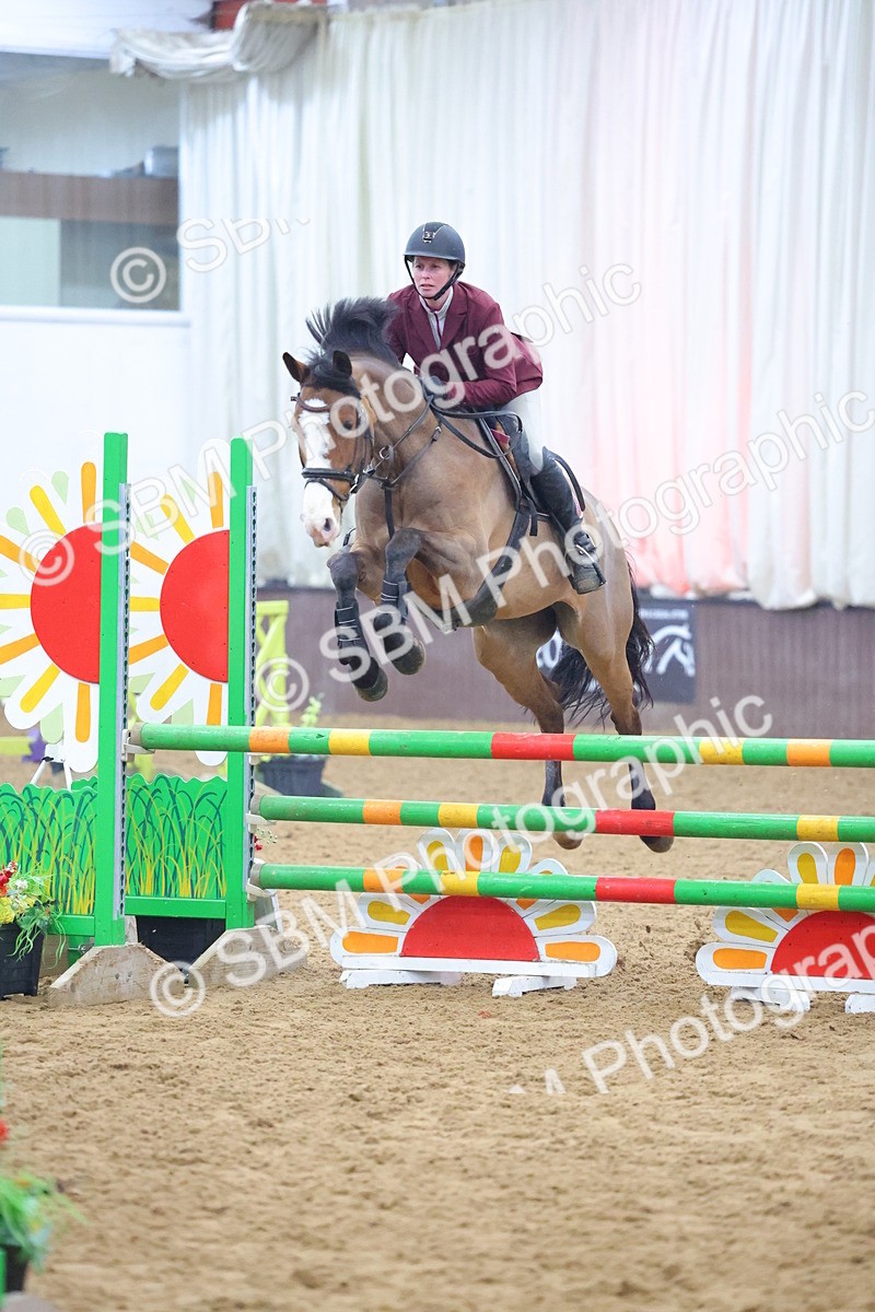 SBM_008404 - Class 21 - Nupafeed Supplements Senior Discovery/ 1m Open - First Round (1.00m)