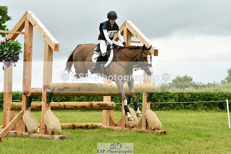 250524A-102739-08688 - A-057-Tabitha.Moore-BILLY.HOODOOS