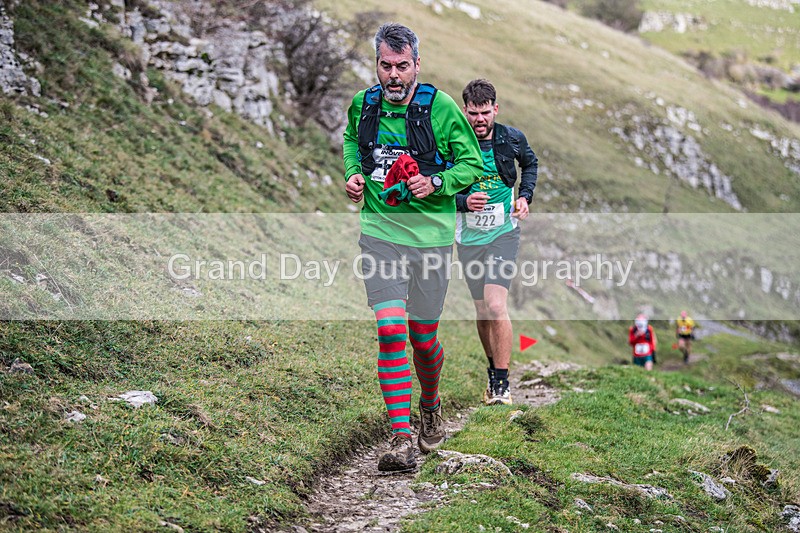 Litton-385 - Litton Christmas Cracker Fell Race (Limestone Series) Sunday 14th December 2025
