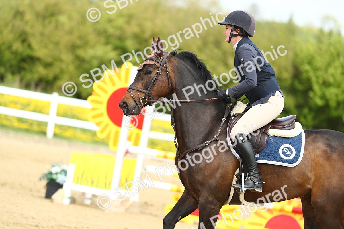 SBM_001218 - Class 4 - Senior Newcomers 1.10m