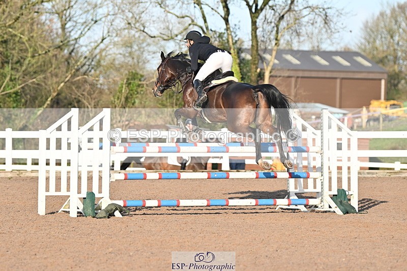 231210A-132339-02572 - Cls 20 Newcomers & 1.10m Open