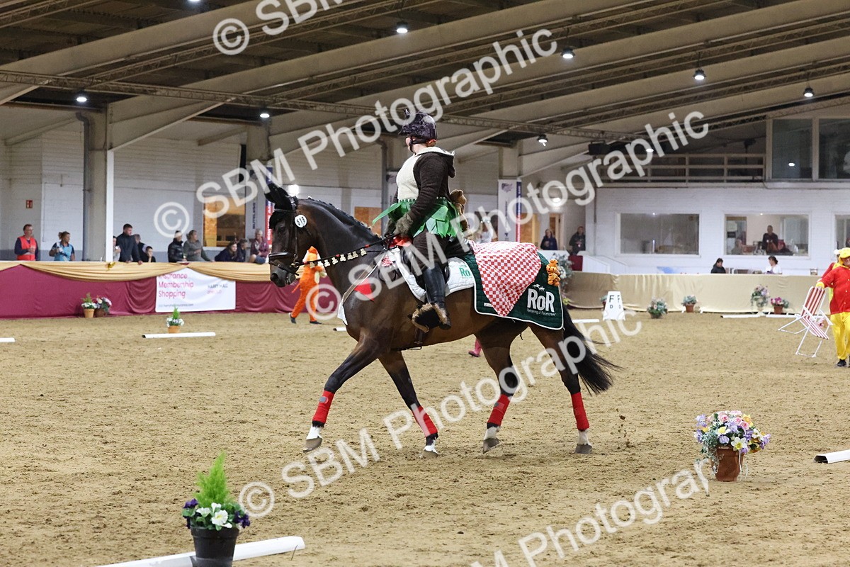 SBM_09644 - Class 52 Strictly Fancy Dress-Age