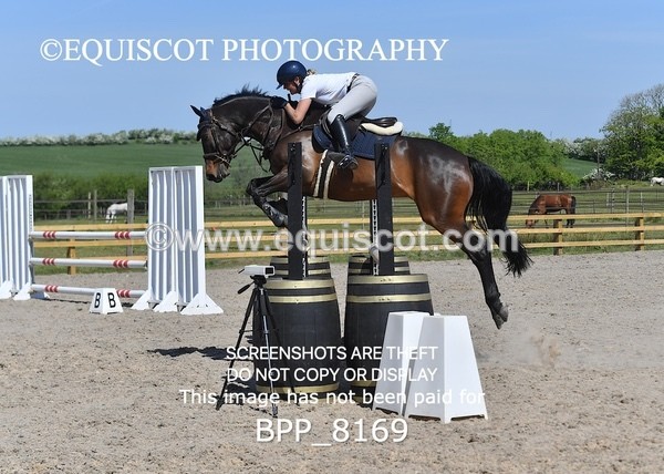 BPP_8169 - CLASS 4 Senior Discovery/ 1m Open