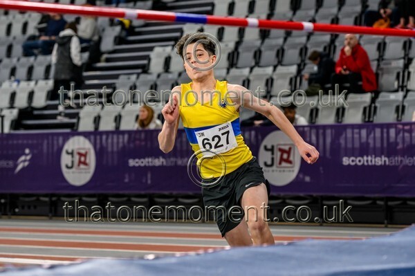 AgeInd25SAT-917453 - Field Male