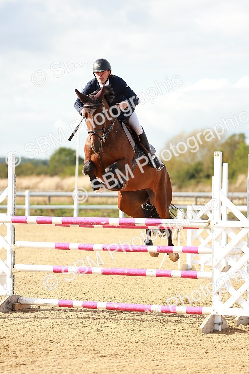 SBM_001969 - Class 5 - Senior Foxhunter - 1.20m