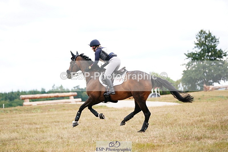 250802A-152218-07274 - F-270-Suzy.Stoneman-REGAL.ENCORE