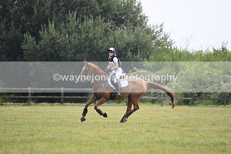 WJ6_2957 - 80cm XC Time 15:26 to 15:43