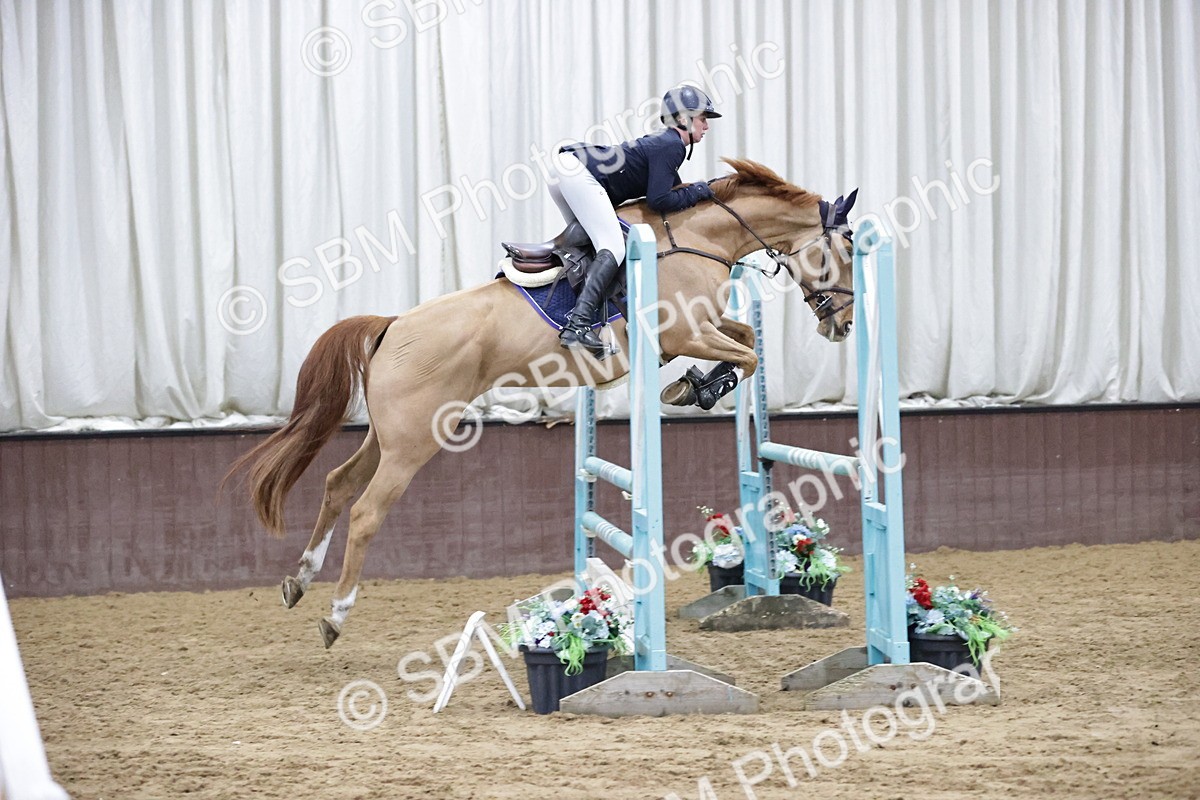 SBM_001189 - Class 4 - Senior Newcomers/ 1.10m Open