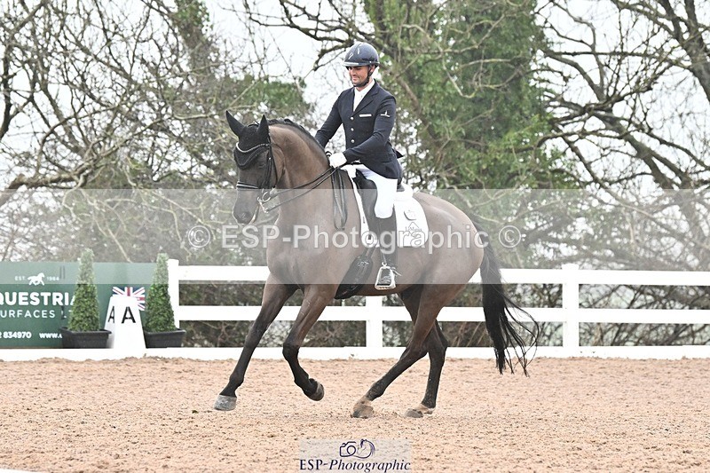 250215-114919-03266 - 127-Jezz.Palmer-Toddington.Debut