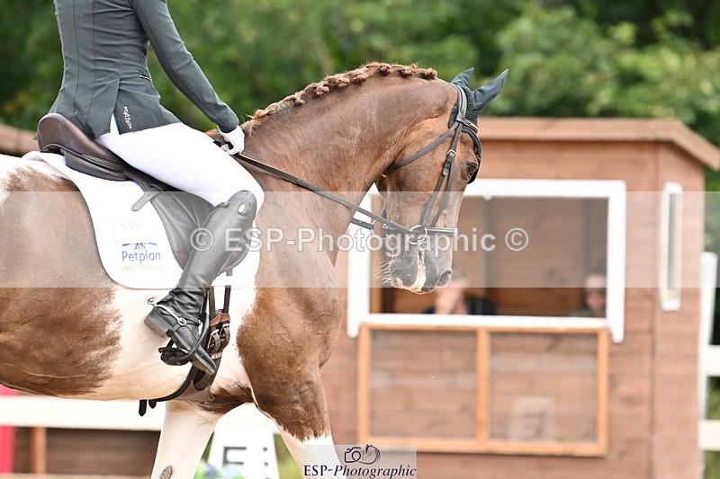 240817A-110016-07253 - 132-Nicky.Turriff-Witchcombe.Music.Man