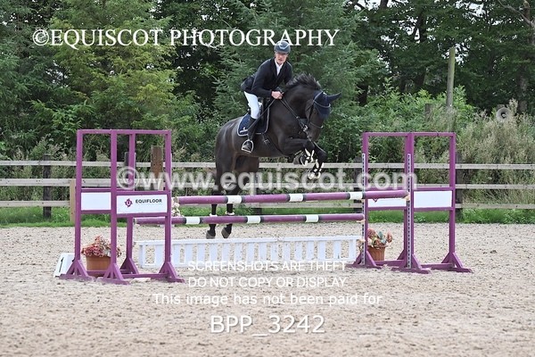 BPP_3242 - CLASS 20 SAT Senior Newcomers/ 1.10m Open