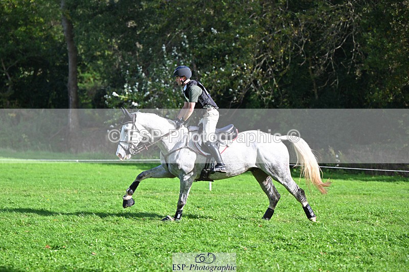 241025-124114-08295 - 121-Tommy.Greengard-EL.PORVENIR.LUIGI