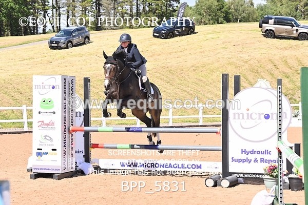 BPP_5831 - CLASS 10 THURS Nupafeeds Senior Dicovery/1m open