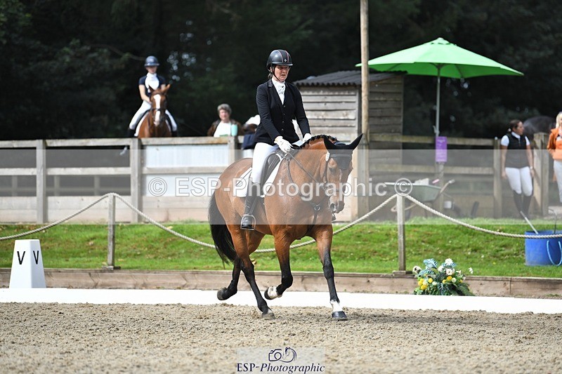 230812-105917-03512 - Cls 6 Novice Silver 10.30 to 11.55 break