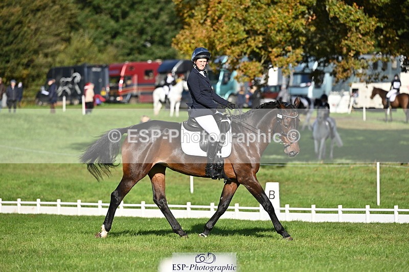 251024A-104400-08432 - G-559-Eleanor.Dunachie