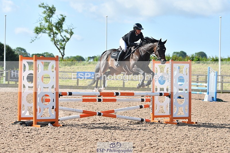 240609A-090010-03190 - Cls 15 Snr British Novice and 90cm Open