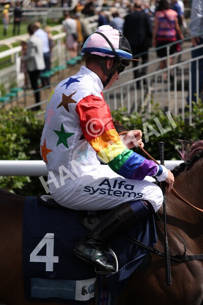 yr10062022r3-19 - Race 3 3.00pm British EBF supporting Racing with Pride Fillies' Handicap