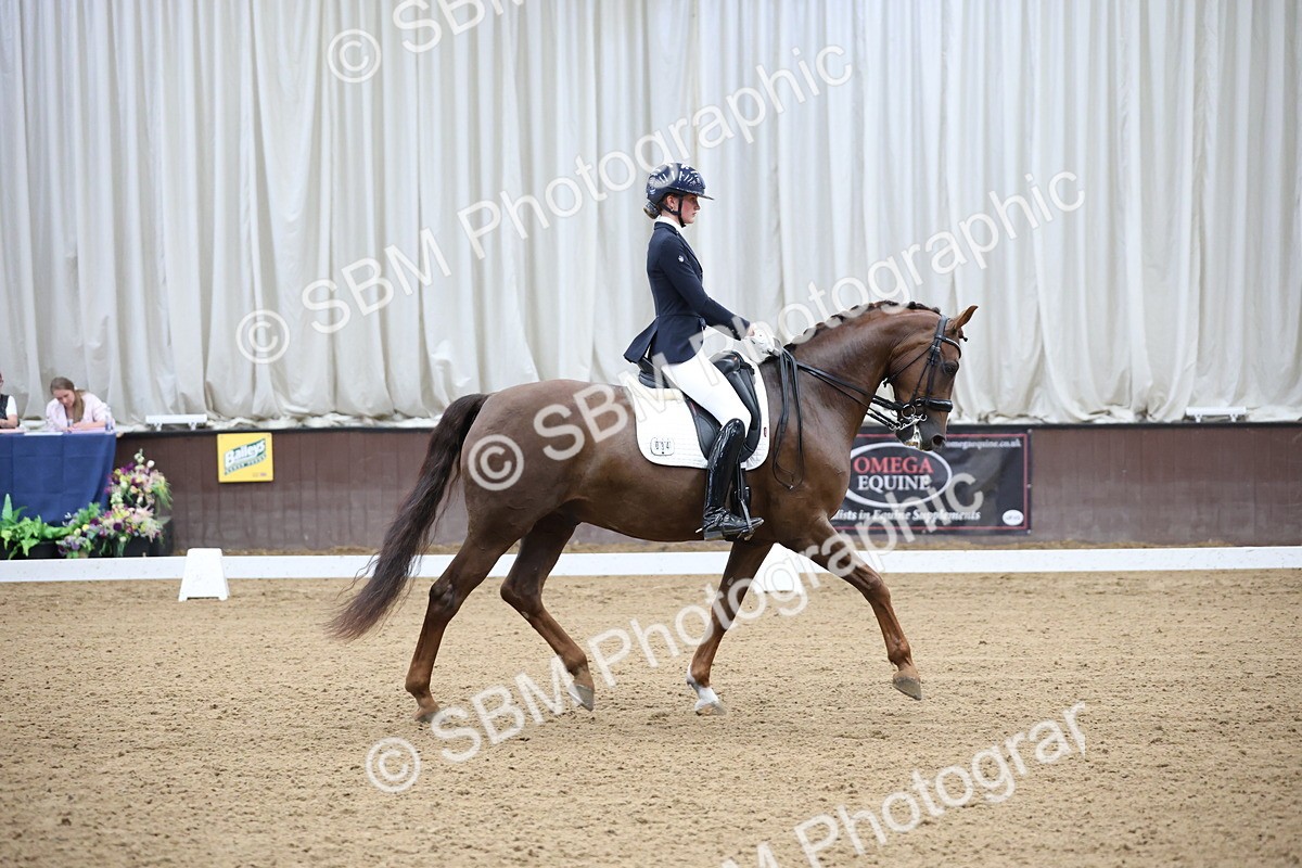 SBM_003927 - Class 8 - Advanced Medium 6 Silver