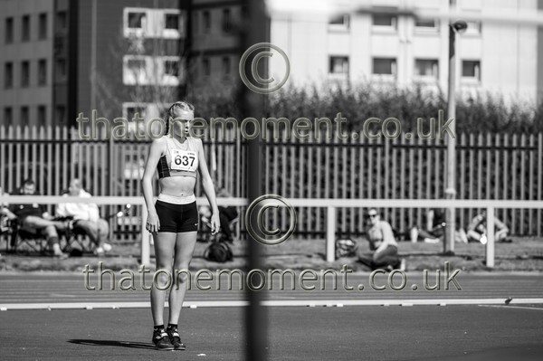 Age25SAT-916194 - Field Female Set Two