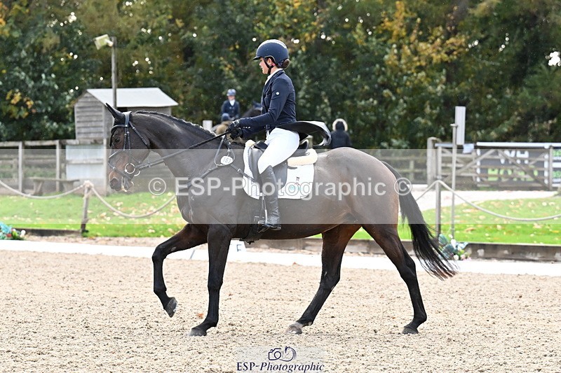 251023A-151618-05708 - B-163-Molly.Grew