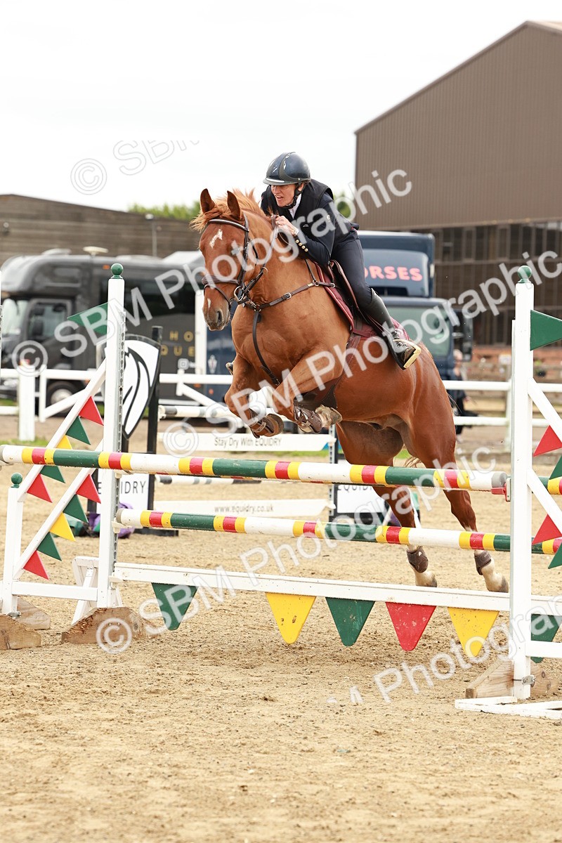 1I0A7807 - Class 4 - Senior Newcomers 1.10m