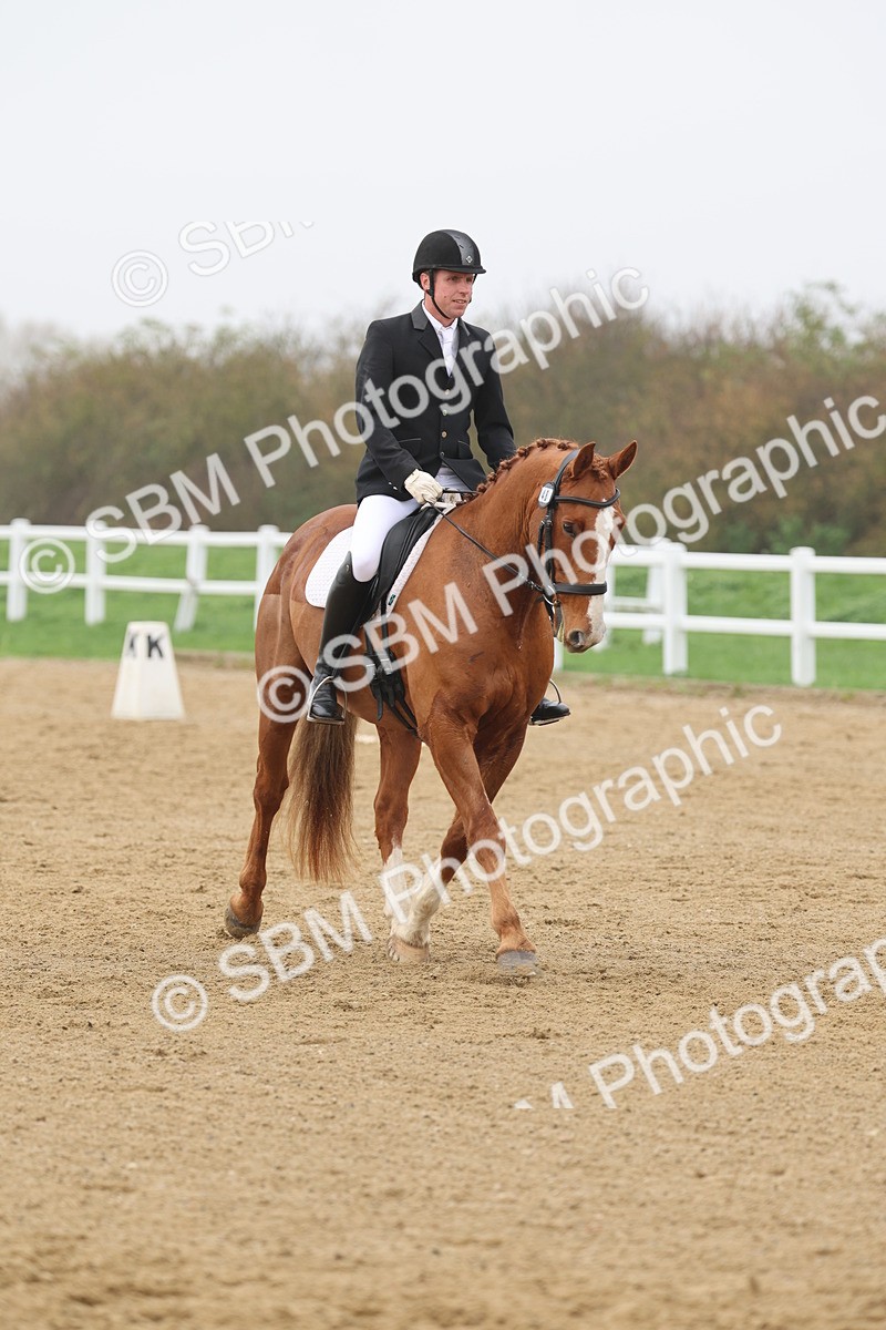 SBM_002111 - Class 5 - Novice 27